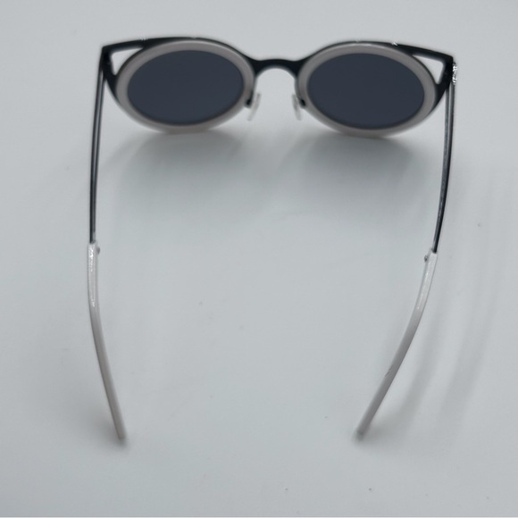 Black/White Round Cateye Sunglasses with Mirror Lens for Women